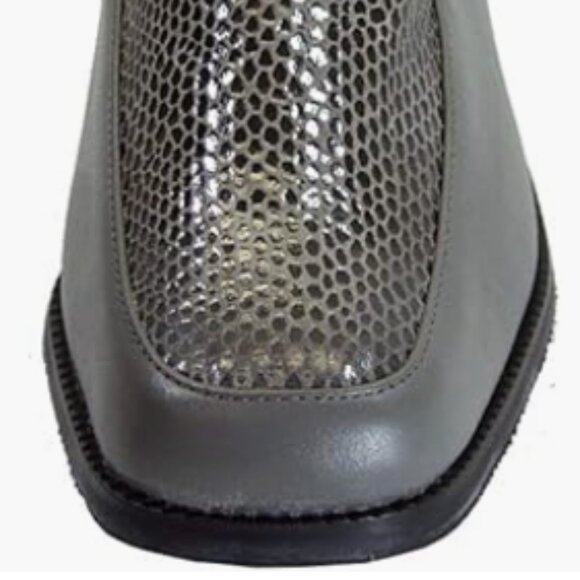 8.5 X-Wide Grey Peerage Leather Slip-on Shoes - Picture 2 of 3